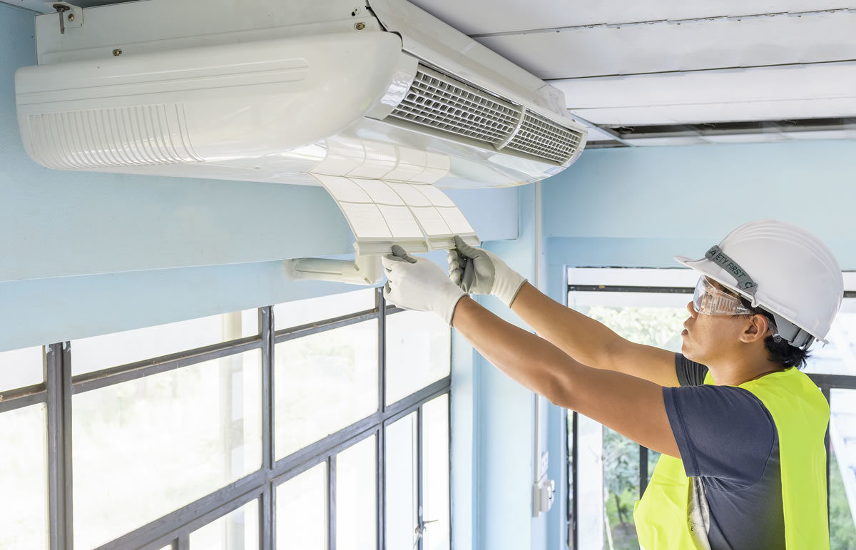 Common HVAC Odors and What Causes Them